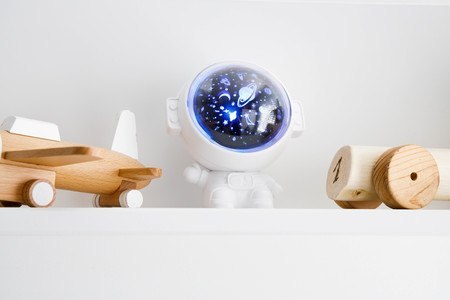INNOGIO GIO-175 GIOstar Astronauta - Projektor dla dzieci INNOGIO GIO-175 GIOstar Astronauta - Projektor dla dzieci